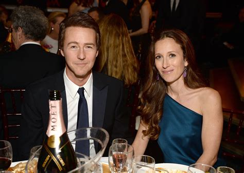 is edward norton married.